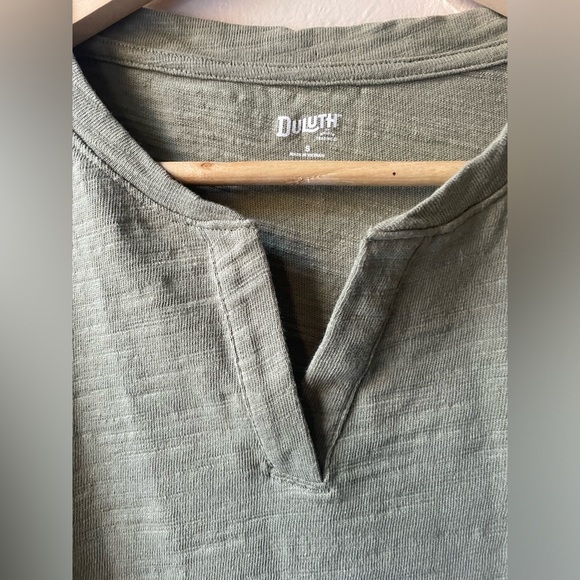 Duluth Trading Co Slow with The Flow Woman’s Long Sleeve Shirt Size Small - Picture 2 of 7